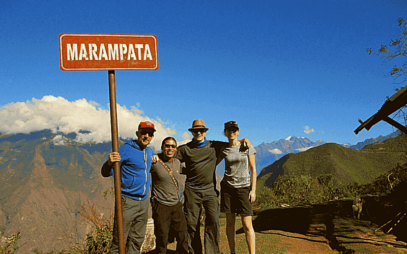 La Mejor Guía de la Caminata a Choquequirao: Itinerario, Mapas y Consejos Chikiska and Marampata
