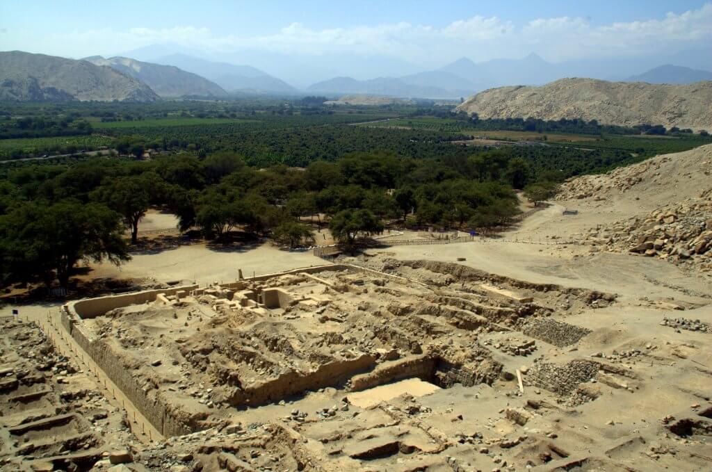 The view of Casma Peru from the Sechin Ruins