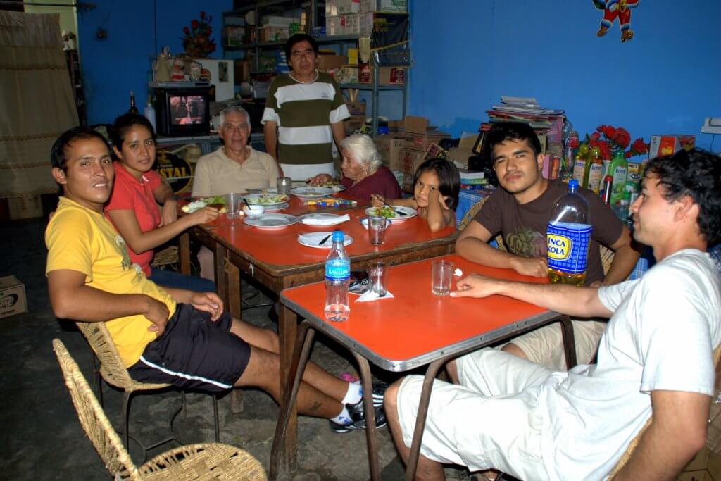 Peru volunteering with the locals