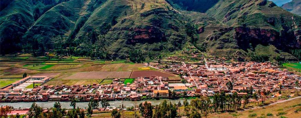 how high is urubamba